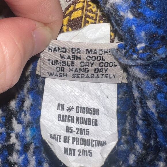 Earth Ragz Women's Blue & Black Plaid Cropped Jacket Hooded Small EUC - Picture 7 of 7